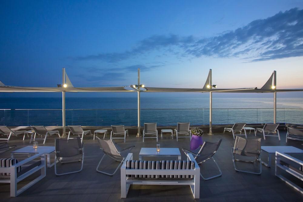 פוטוס Alexandra Beach Spa Resort מראה חיצוני תמונה