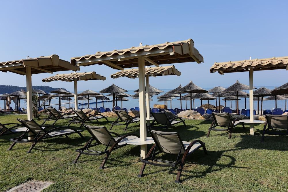 פוטוס Alexandra Beach Spa Resort מראה חיצוני תמונה
