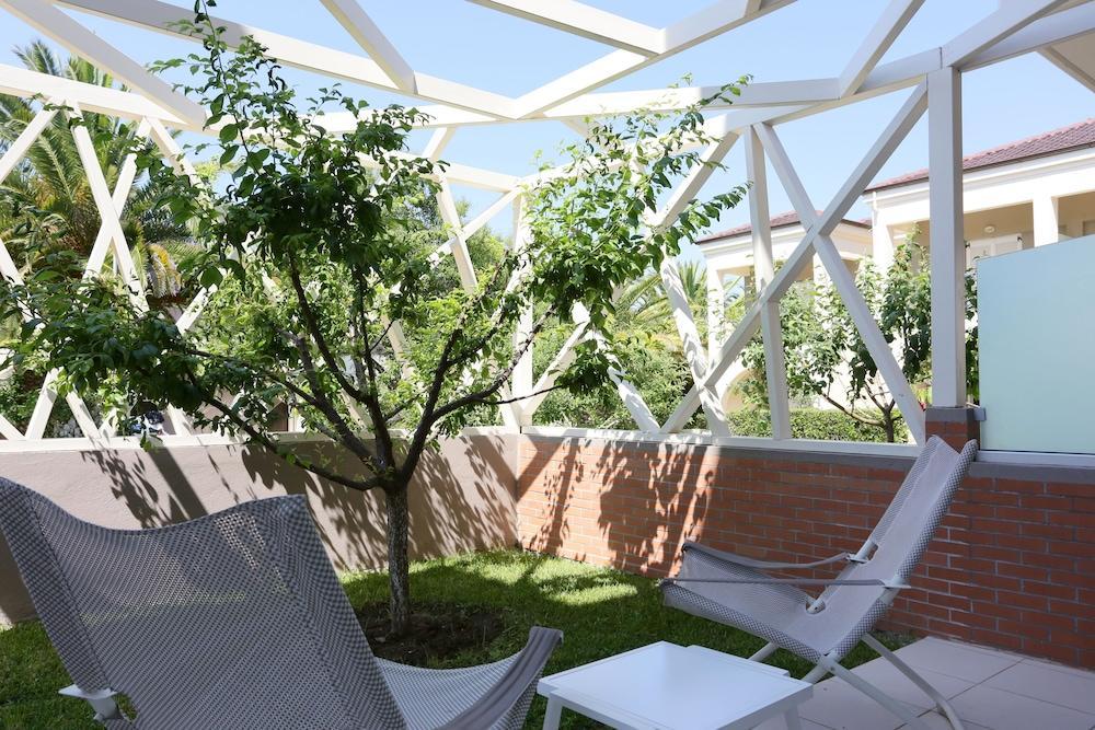 פוטוס Alexandra Beach Spa Resort מראה חיצוני תמונה