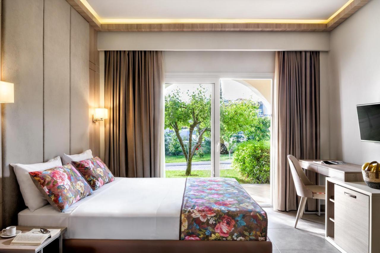 פוטוס Alexandra Beach Spa Resort מראה חיצוני תמונה