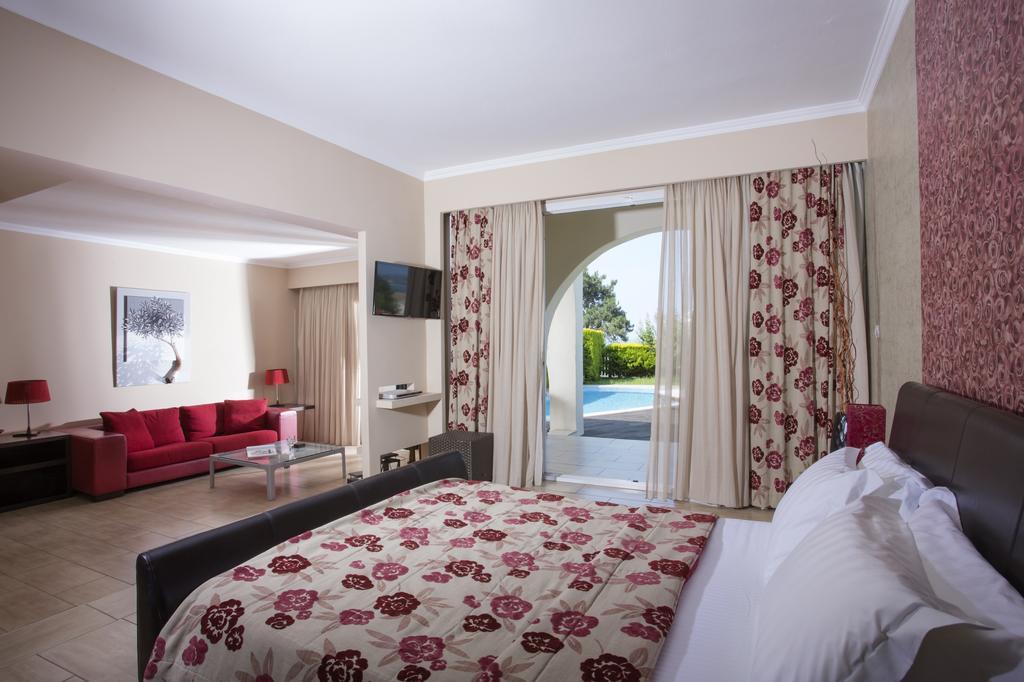 פוטוס Alexandra Beach Spa Resort חדר תמונה
