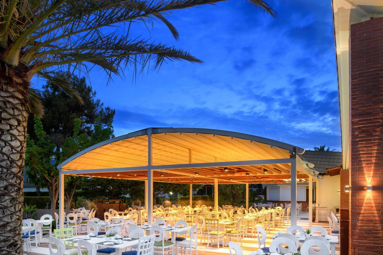 פוטוס Alexandra Beach Spa Resort מראה חיצוני תמונה