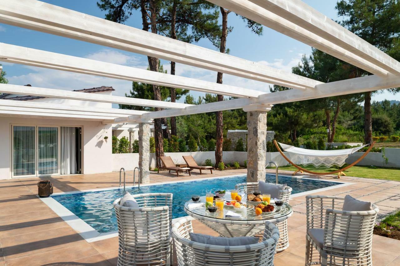 פוטוס Alexandra Beach Spa Resort מראה חיצוני תמונה